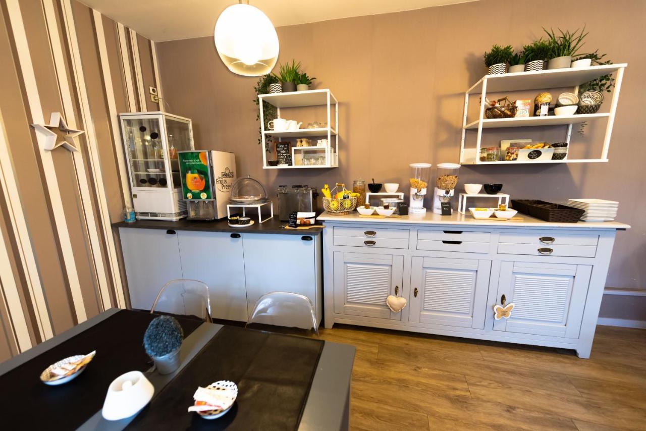 Hotel Le Lion D'Or Bernay  Eksteriør billede