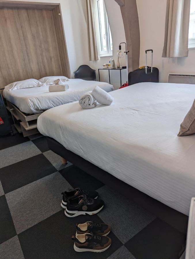 Hotel Le Lion D'Or Bernay  Eksteriør billede