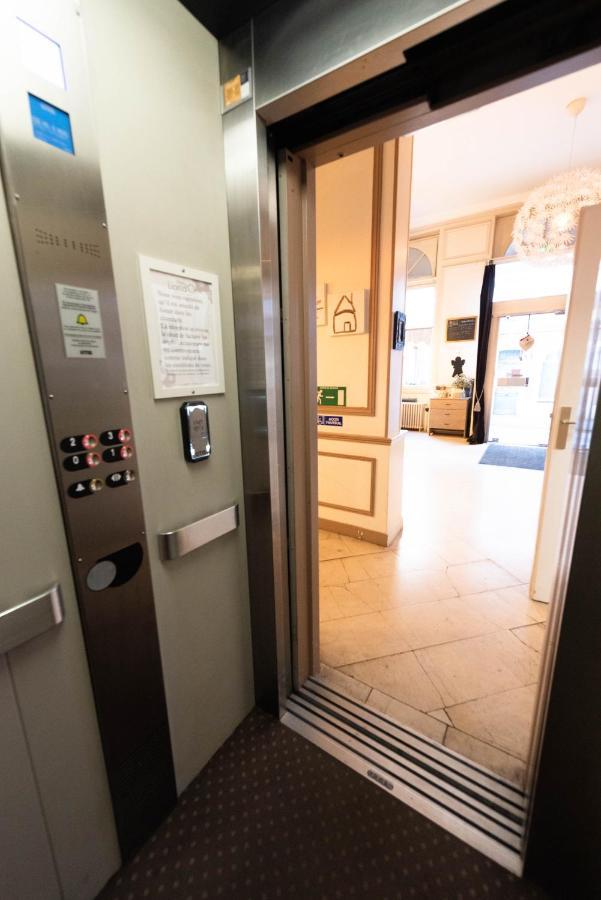 Hotel Le Lion D'Or Bernay  Eksteriør billede